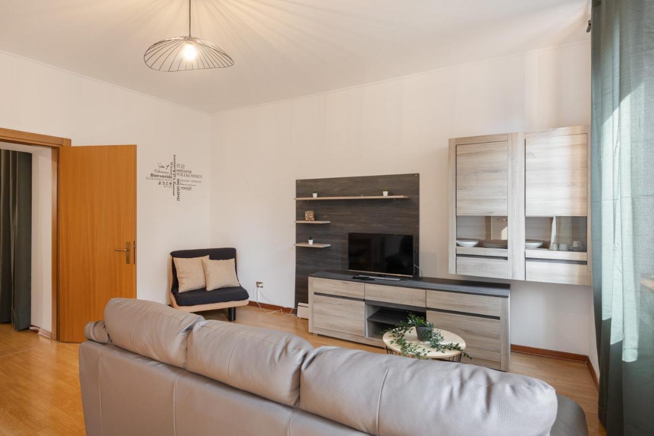 Suite Foscolo, In Piazza A Triest Exterior foto