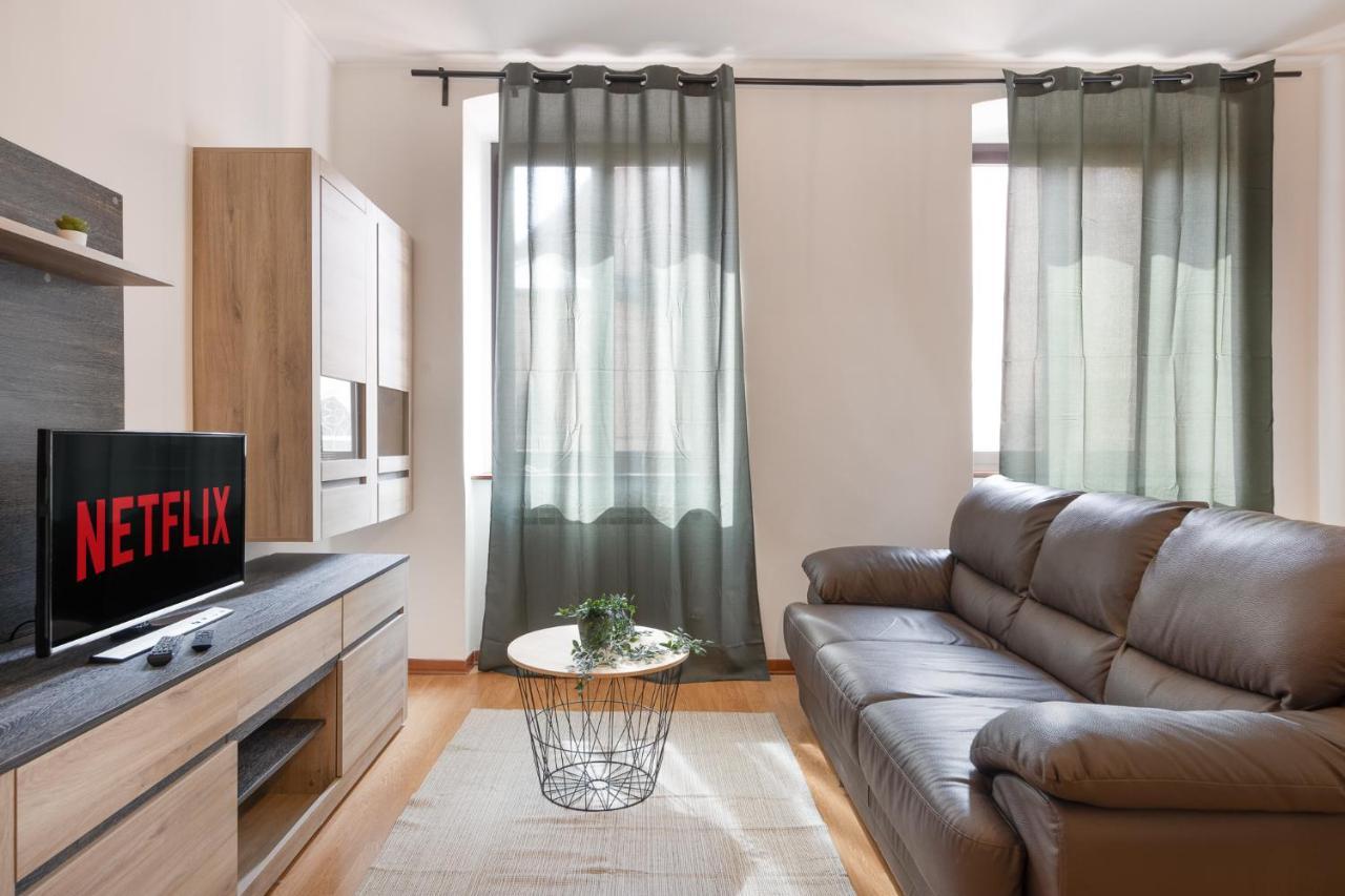 Suite Foscolo, In Piazza A Triest Exterior foto